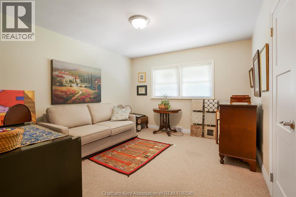 37 Gregory Drive East, Chatham, Ontario  N7L 2R2 - Photo 34 - 26021299