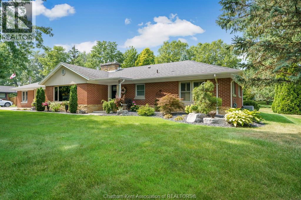 37 Gregory Drive East, Chatham, Ontario  N7L 2R2 - Photo 4 - 26021299