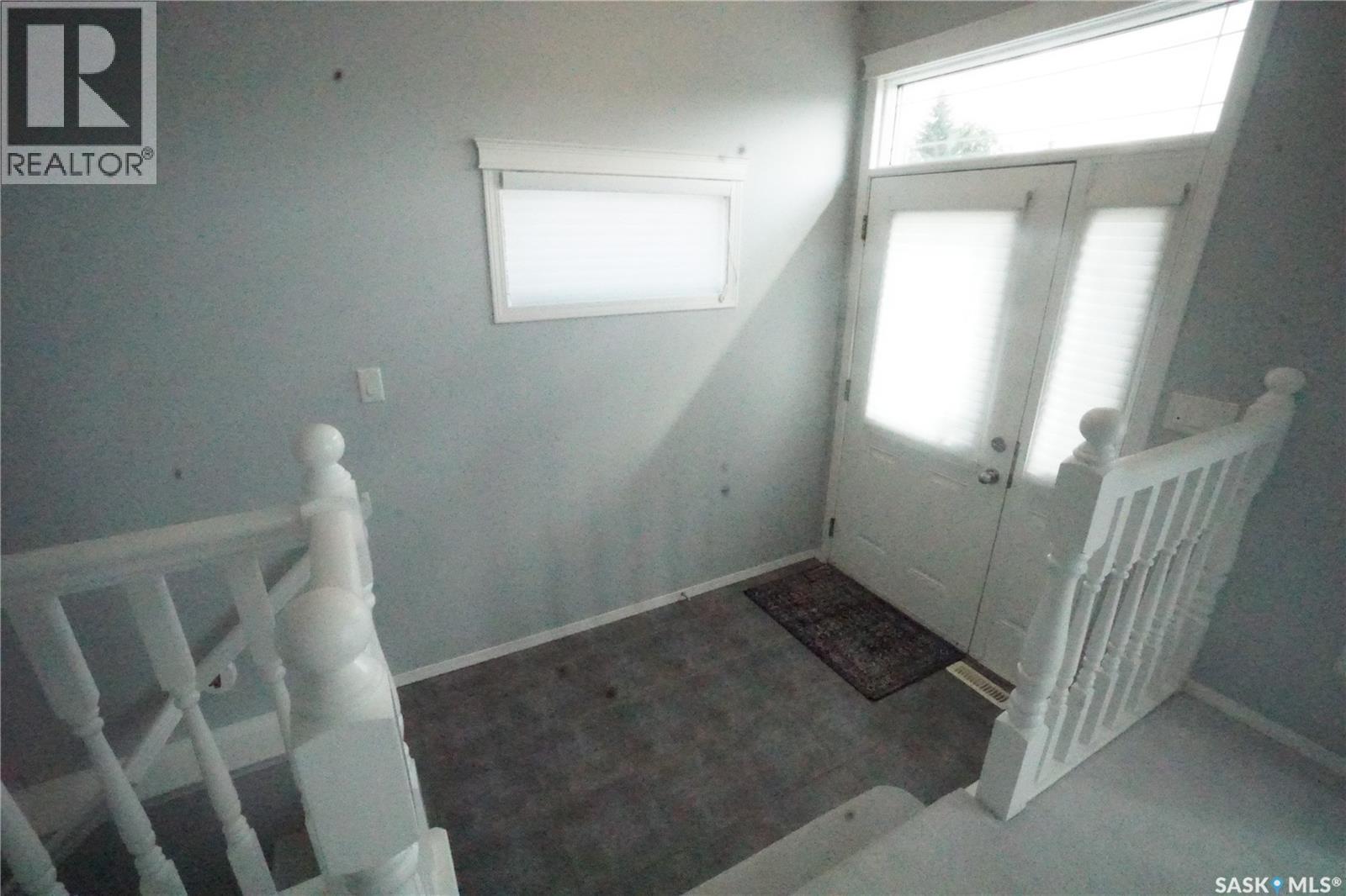 4606 Juniper Drive, Regina, Saskatchewan  S4X 4R6 - Photo 8 - SK047412