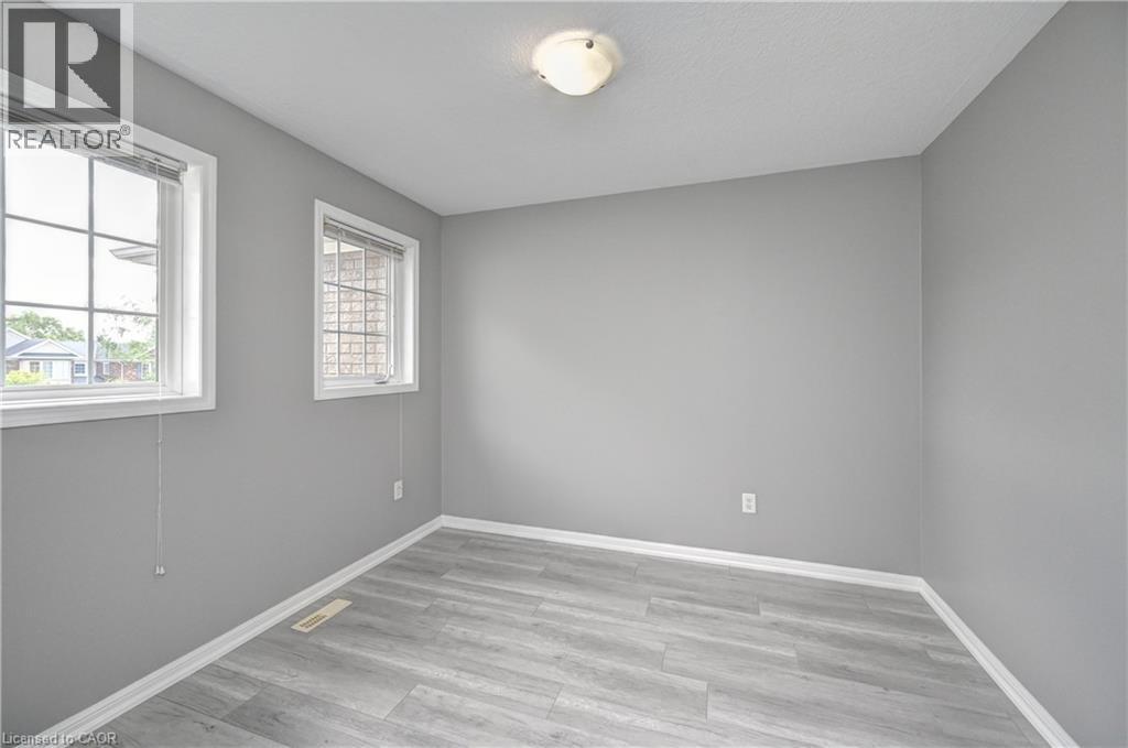 103 Blackbird Circle, Cambridge, Ontario  N3C 0A9 - Photo 31 - 40860986