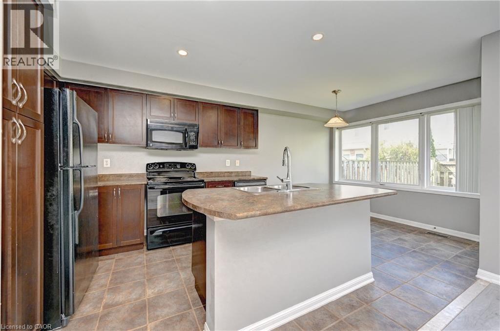 103 Blackbird Circle, Cambridge, Ontario  N3C 0A9 - Photo 17 - 40860986