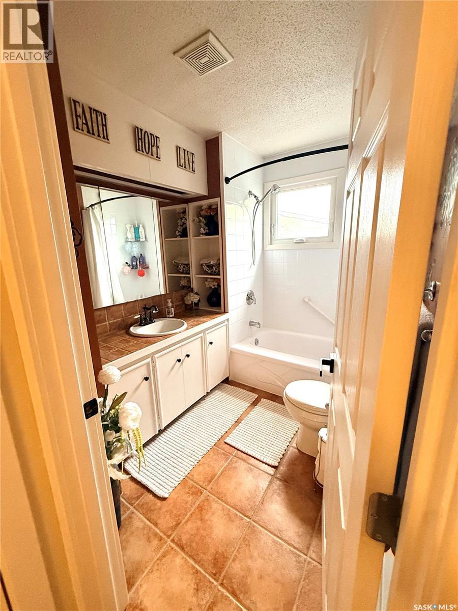 1409 2nd Street S, Estevan, Saskatchewan  S4A 0M5 - Photo 25 - SK047672