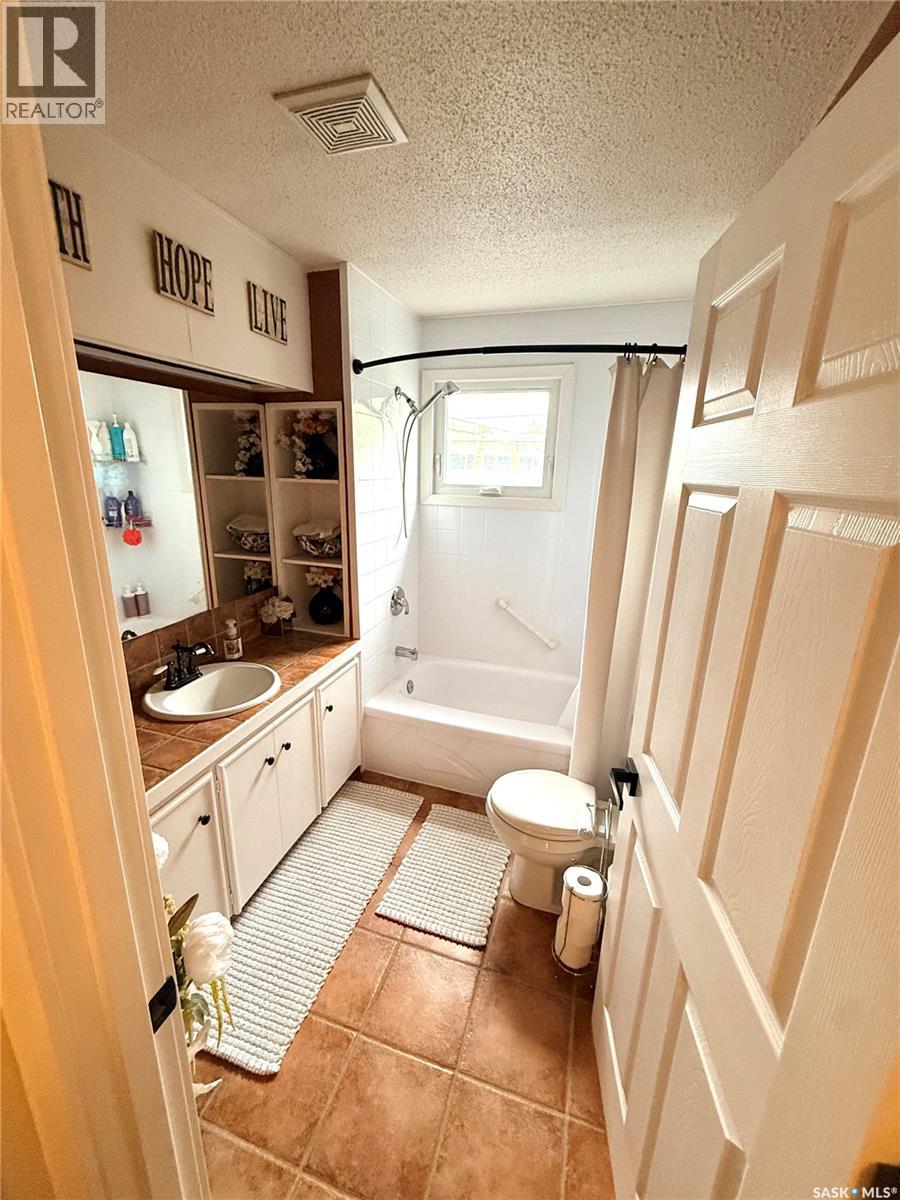 1409 2nd Street S, Estevan, Saskatchewan  S4A 0M5 - Photo 26 - SK047672