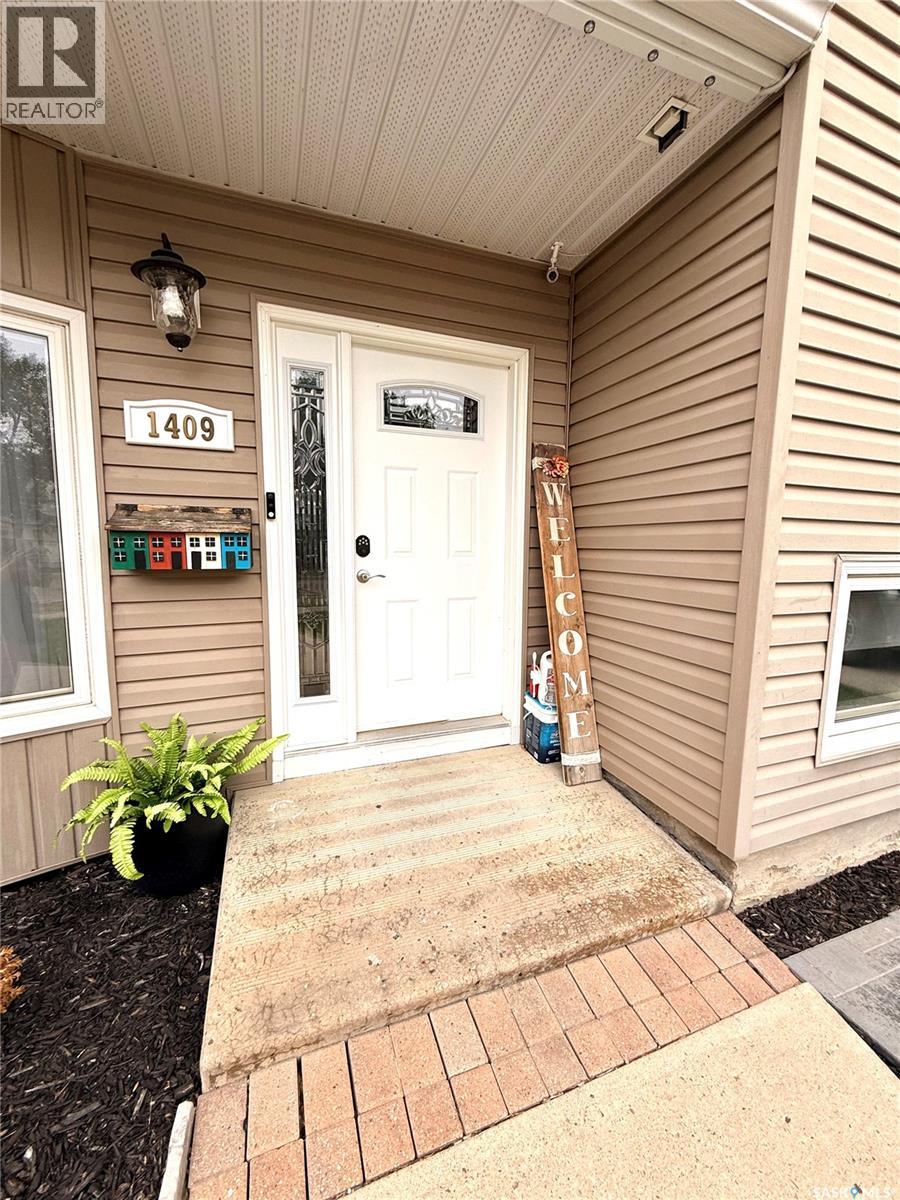 1409 2nd Street S, Estevan, Saskatchewan  S4A 0M5 - Photo 4 - SK047672