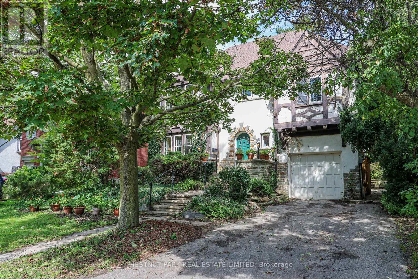 98 St. Leonards Avenue, Toronto, Ontario  M4N 1K5 - Photo 2 - C13751154