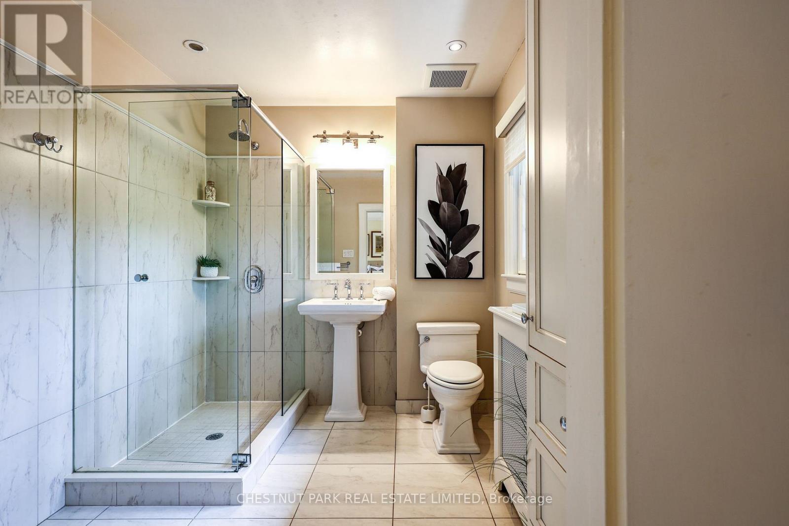 98 St. Leonards Avenue, Toronto, Ontario  M4N 1K5 - Photo 34 - C13751154
