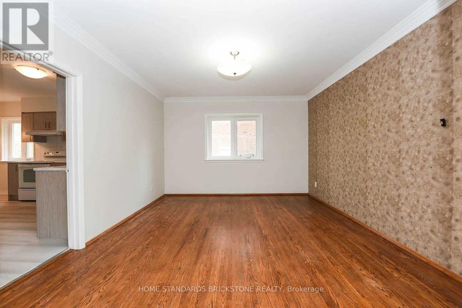 90 Centre Avenue N, Toronto, Ontario M2M 2L6 - Photo 14 - C13751160