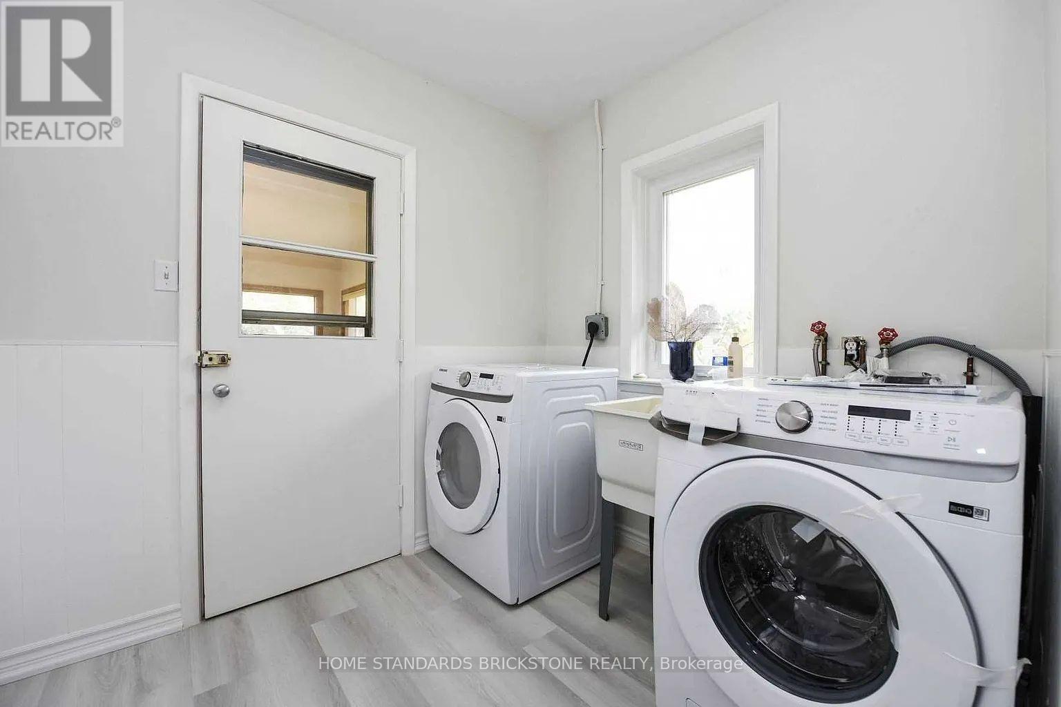 90 Centre Avenue N, Toronto, Ontario M2M 2L6 - Photo 16 - C13751160