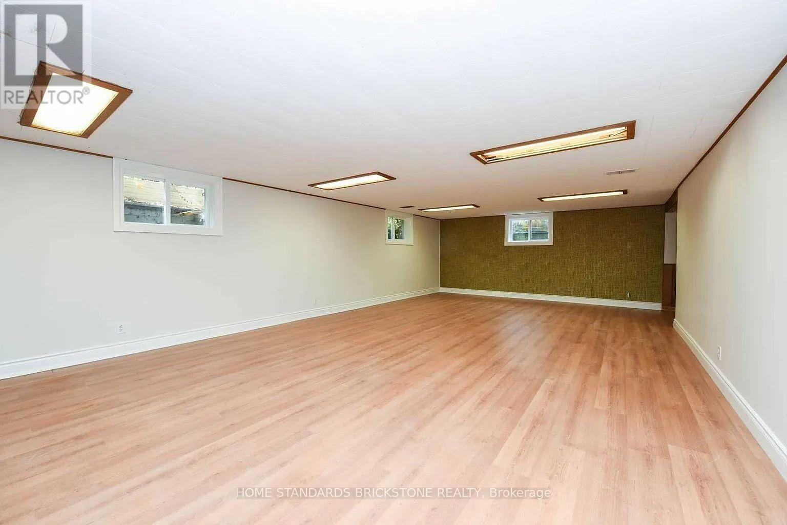 90 Centre Avenue N, Toronto, Ontario M2M 2L6 - Photo 22 - C13751160