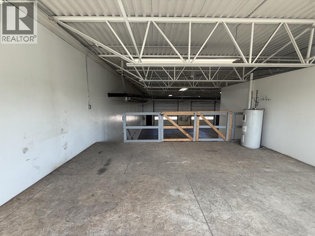 9622-9624 SIKANNI ROAD photo 20
