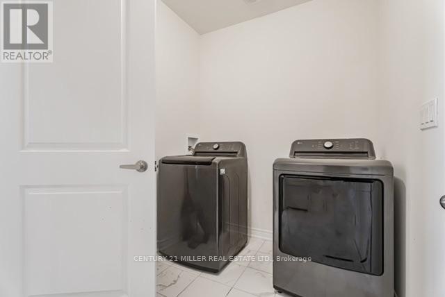 1473 Davis Loop, Innisfil, Ontario  L0L 1W0 - Photo 11 - N13751158