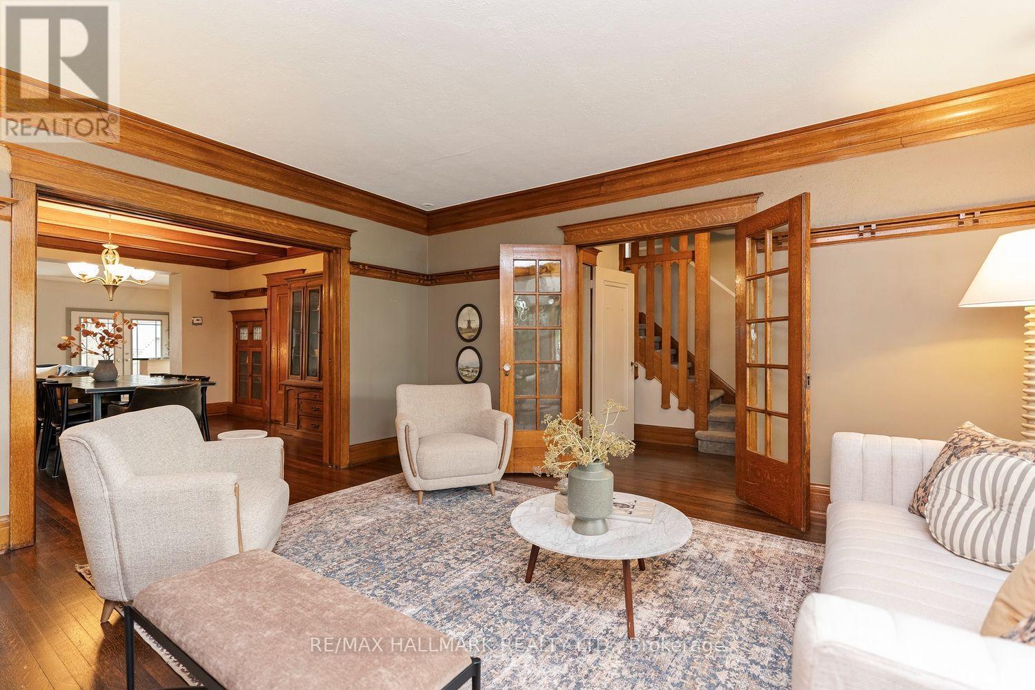 173 High Park Avenue, Toronto, Ontario  M6P 2S3 - Photo 4 - W13751152