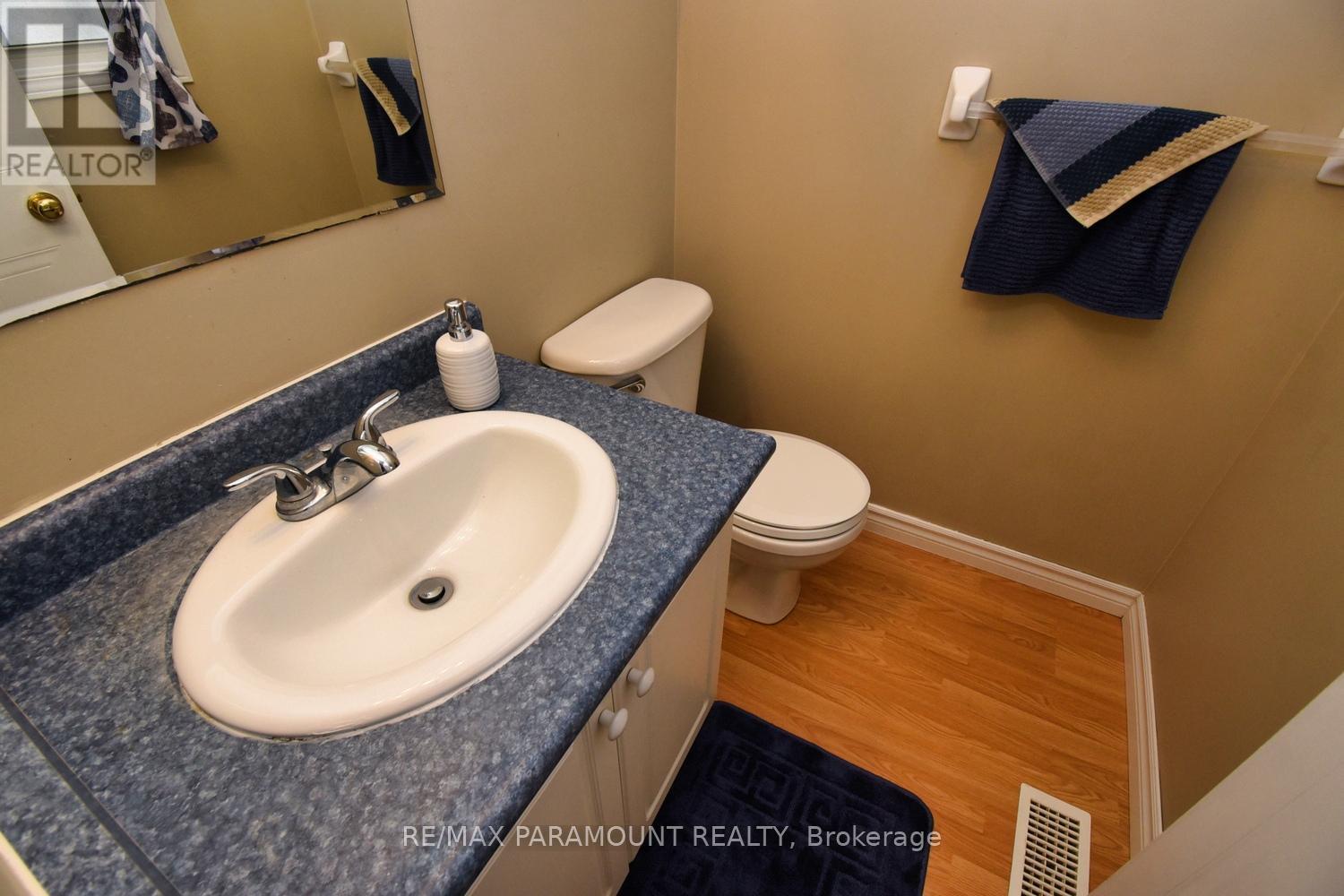 48 Newport Drive, Cambridge, Ontario  N3H 5P7 - Photo 11 - X13751162