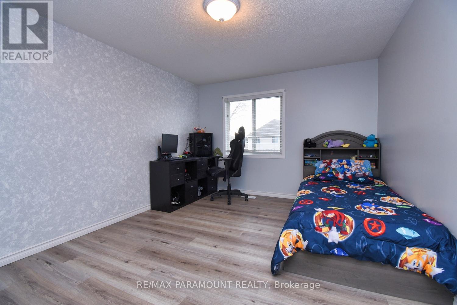48 Newport Drive, Cambridge, Ontario  N3H 5P7 - Photo 14 - X13751162