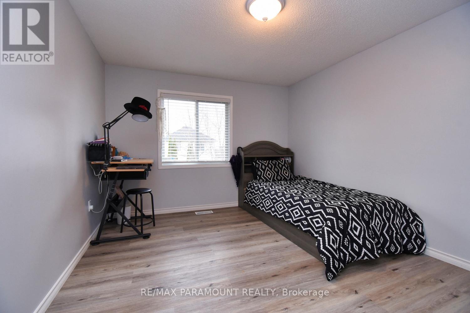 48 Newport Drive, Cambridge, Ontario  N3H 5P7 - Photo 15 - X13751162