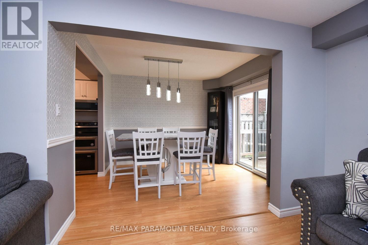 48 Newport Drive, Cambridge, Ontario  N3H 5P7 - Photo 6 - X13751162