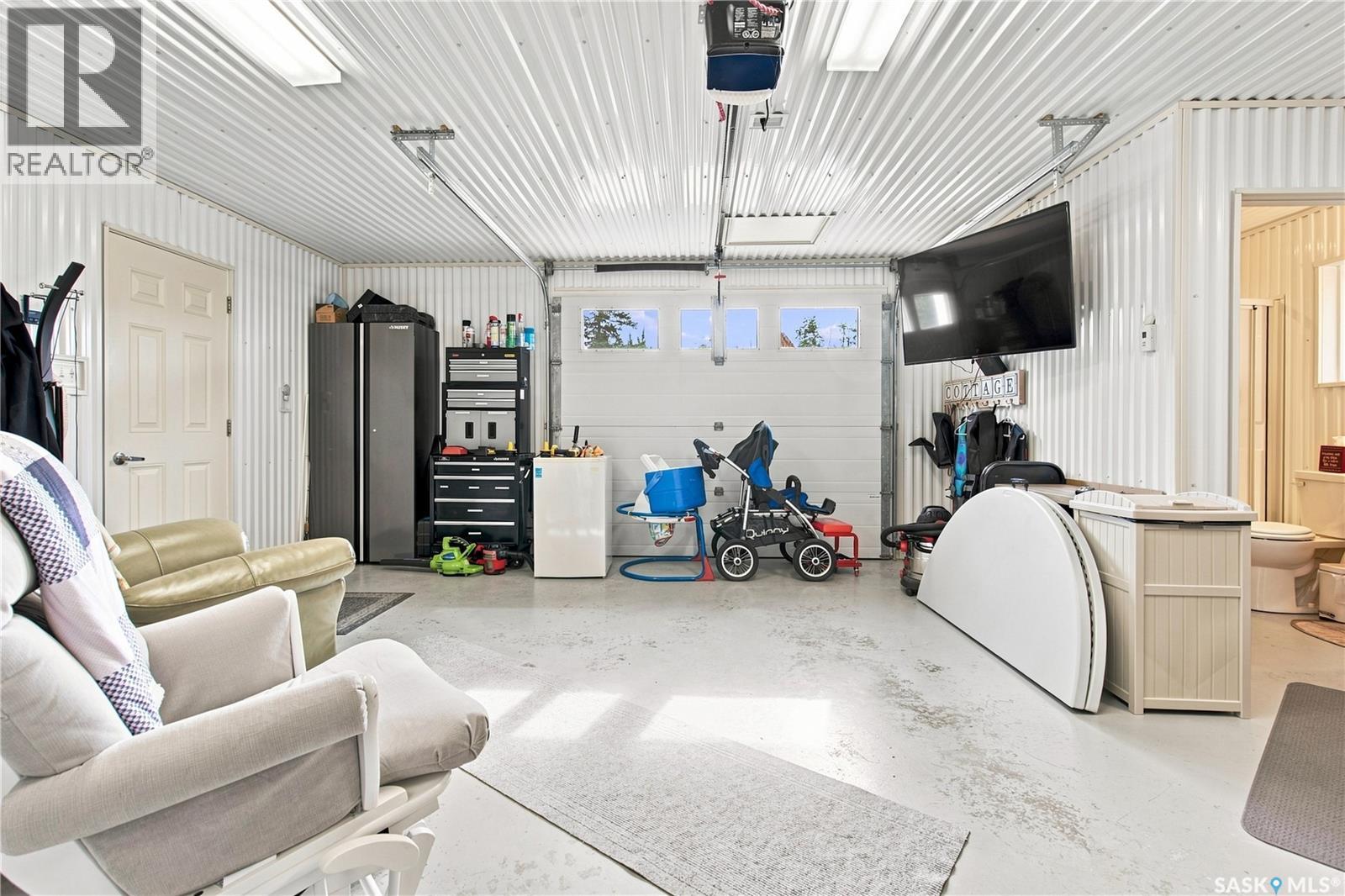 404 Ash Avenue, Lac Des Îles, Saskatchewan  S0M 1A0 - Photo 30 - SK047675