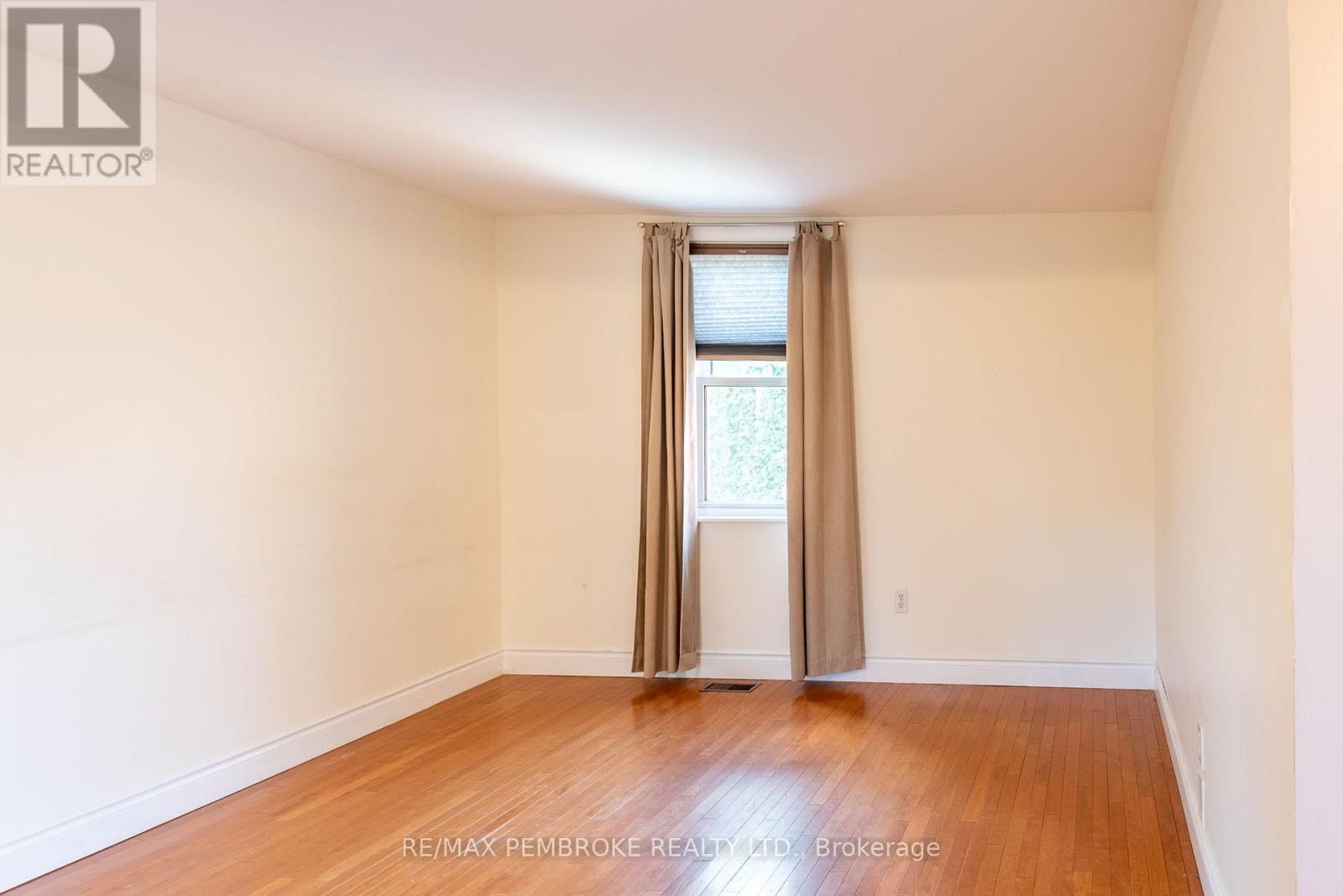 628 Perth Street, Pembroke, Ontario  K8A 6C1 - Photo 15 - X13751170