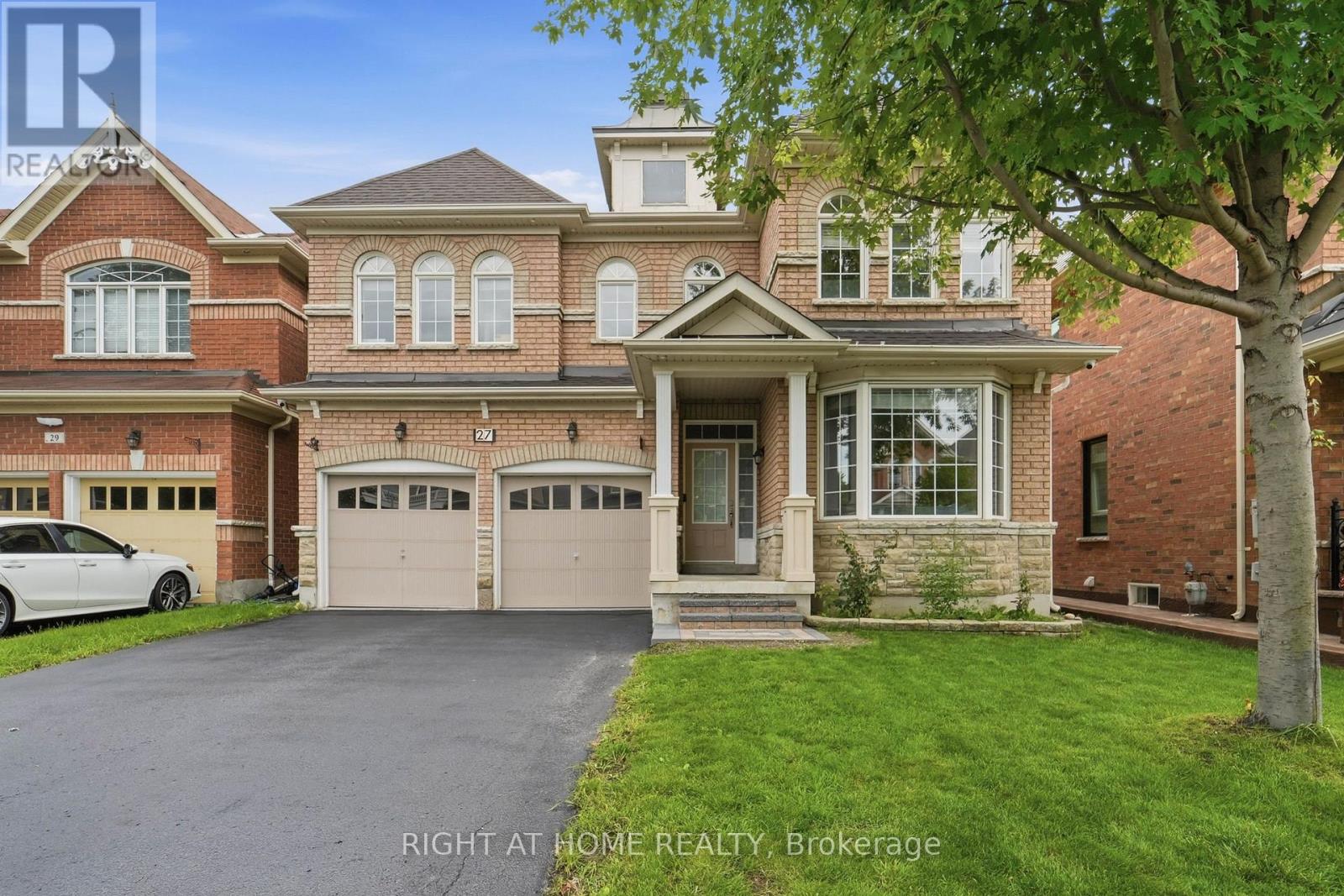27 HAWKWEED MANOR, Markham, Ontario