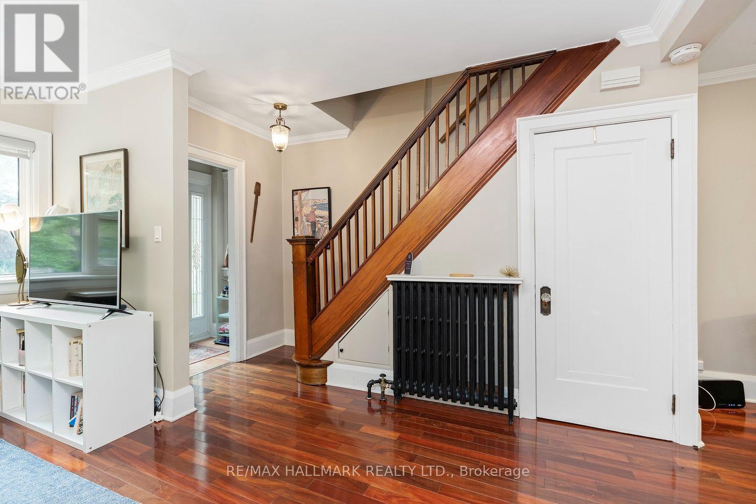 141 Humbercrest Boulevard, Toronto, Ontario  M6S 4L4 - Photo 21 - W13751184