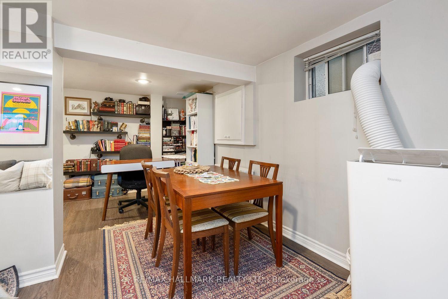 141 Humbercrest Boulevard, Toronto, Ontario  M6S 4L4 - Photo 28 - W13751184