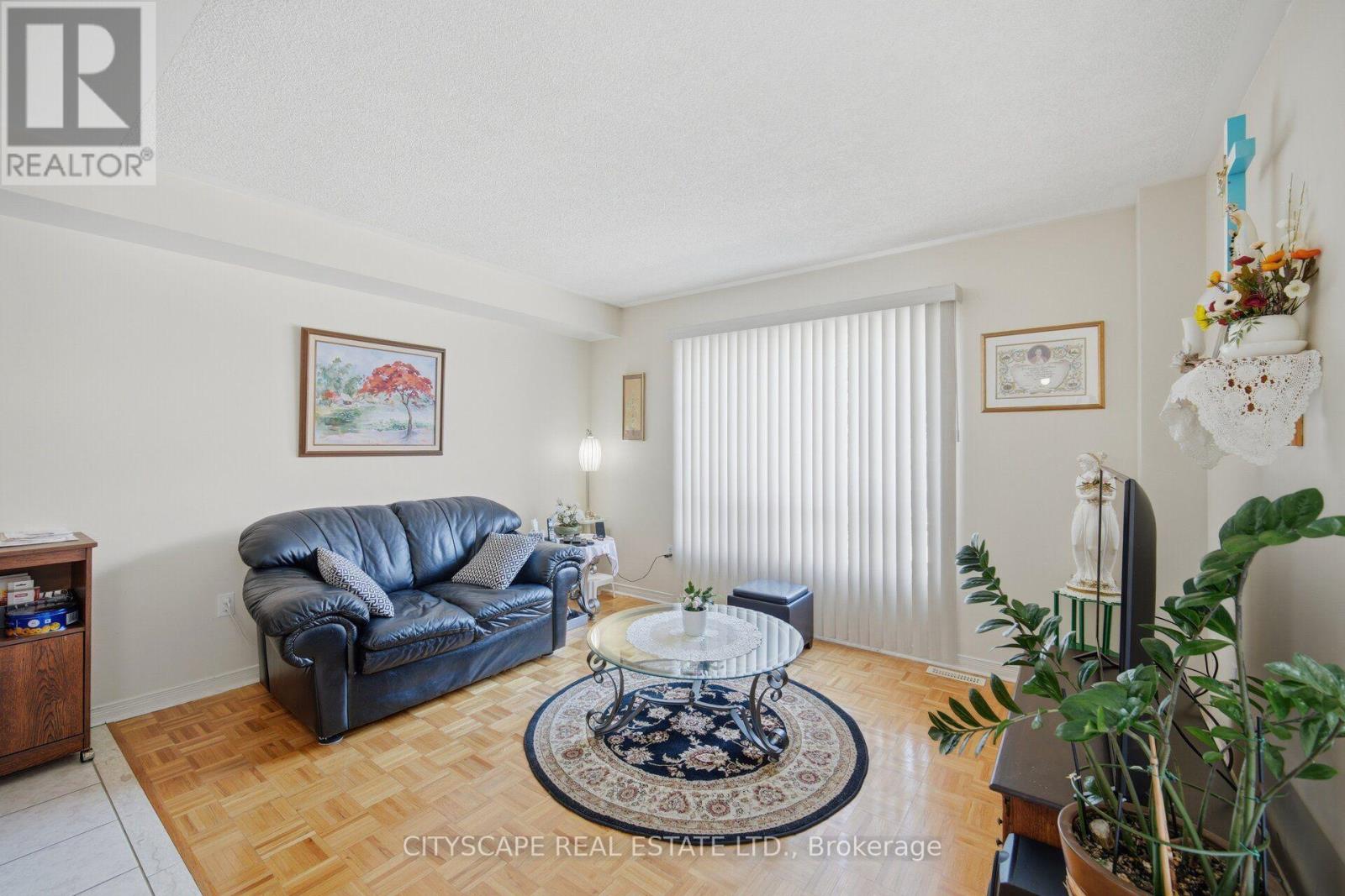 221 Richvale Drive S, Brampton, Ontario  L6Z 4W2 - Photo 18 - W13751210