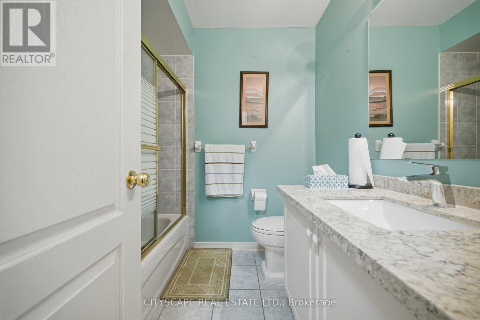 221 Richvale Drive S, Brampton, Ontario  L6Z 4W2 - Photo 38 - W13751210