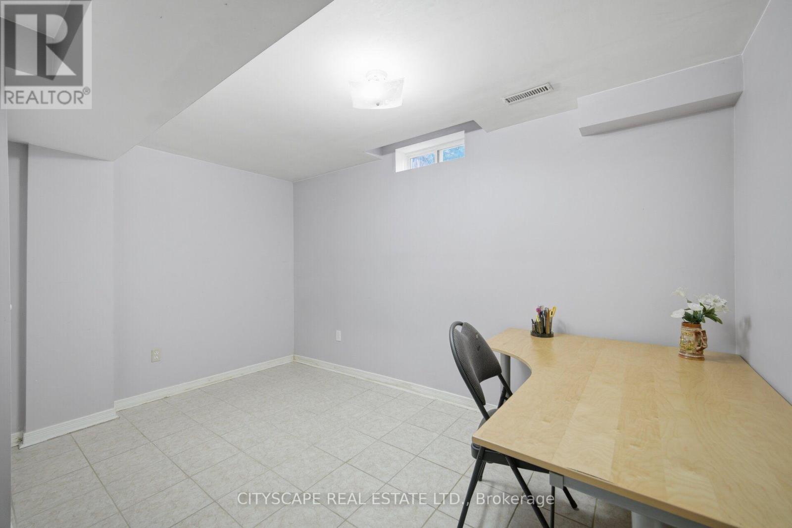 221 Richvale Drive S, Brampton, Ontario  L6Z 4W2 - Photo 43 - W13751210
