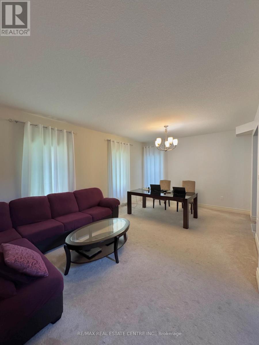 32 Hodgson Drive, Guelph, Ontario  N1L 0K2 - Photo 4 - X13751190