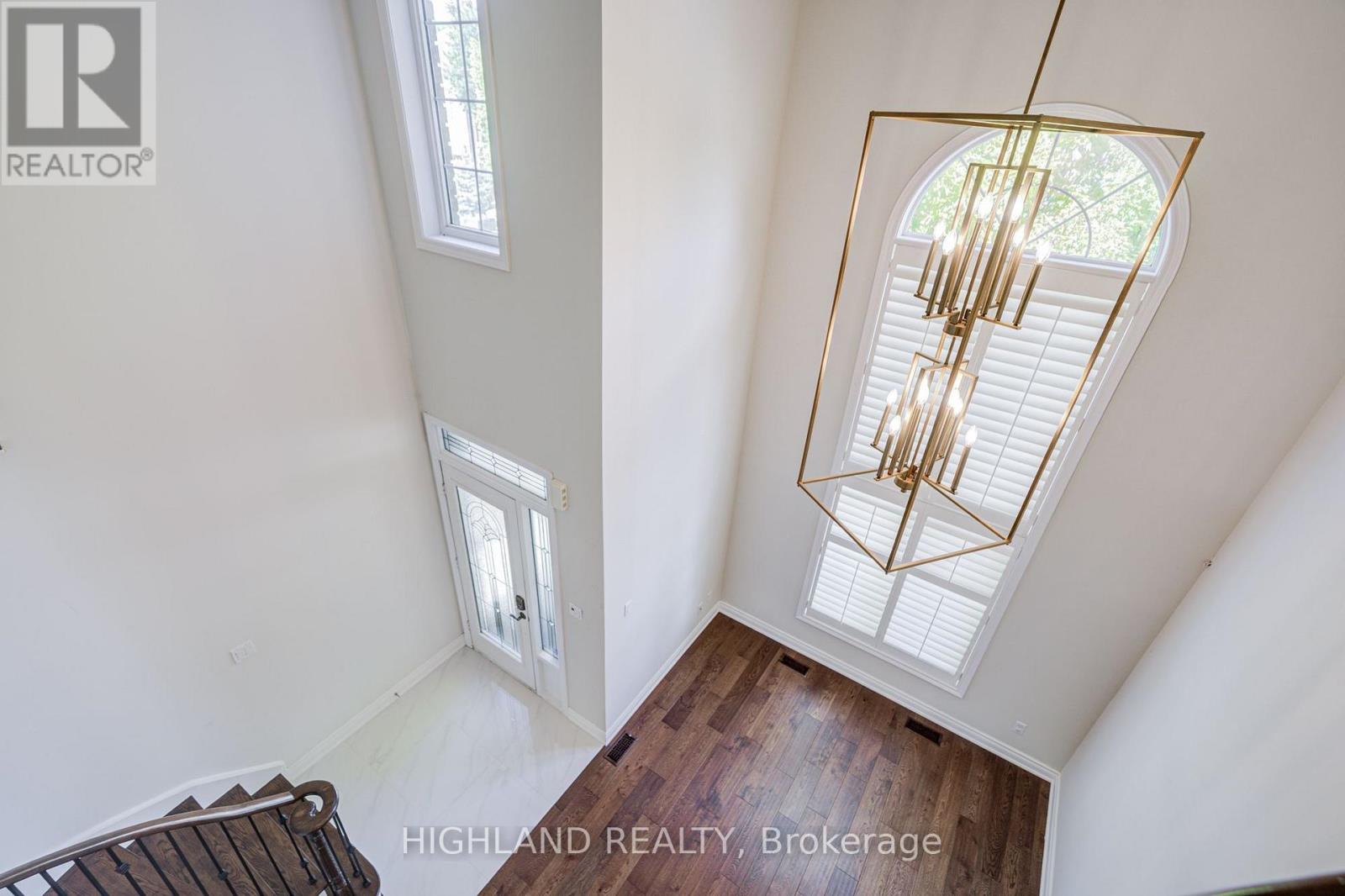39 Shadetree Crescent, Vaughan, Ontario  L4H 1Y3 - Photo 4 - N13751214