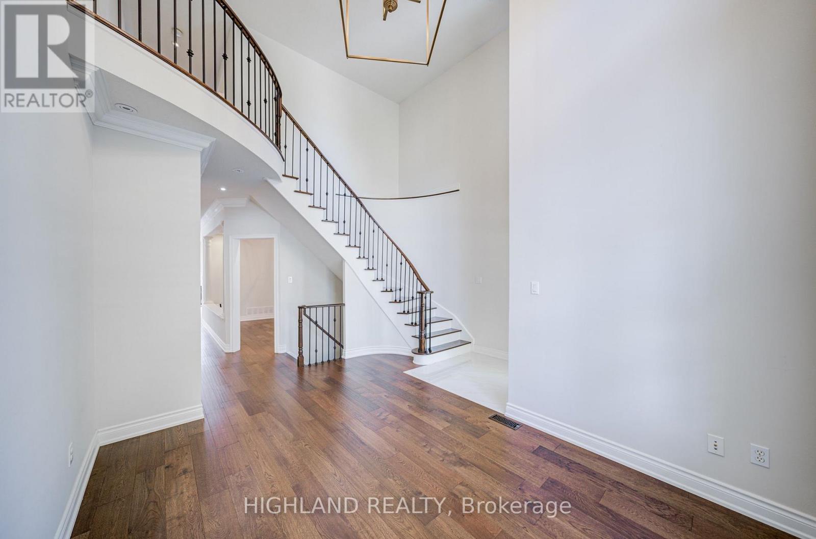 39 Shadetree Crescent, Vaughan, Ontario  L4H 1Y3 - Photo 7 - N13751214