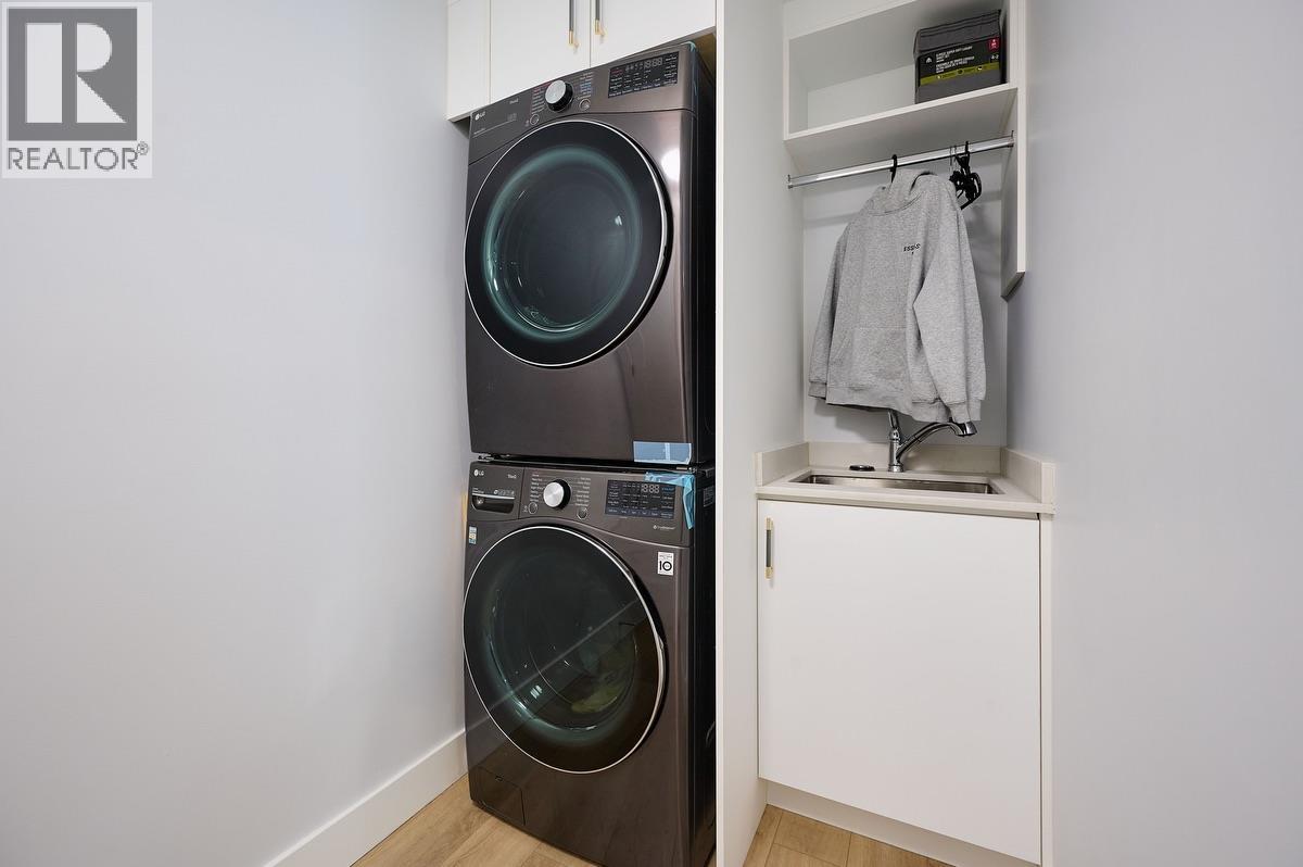 449 E 15th Street, North Vancouver, British Columbia  V7L 2R9 - Photo 23 - R3162021