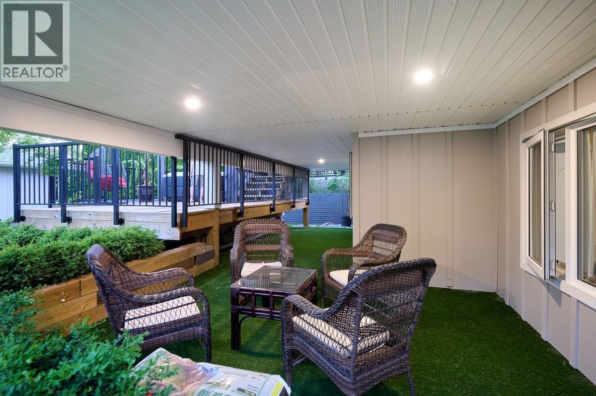 449 E 15th Street, North Vancouver, British Columbia  V7L 2R9 - Photo 27 - R3162021
