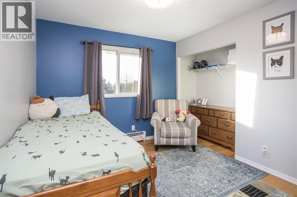 Upper 9890 Lyndhurst Street, Burnaby, British Columbia  V3J 1G1 - Photo 12 - R3162019
