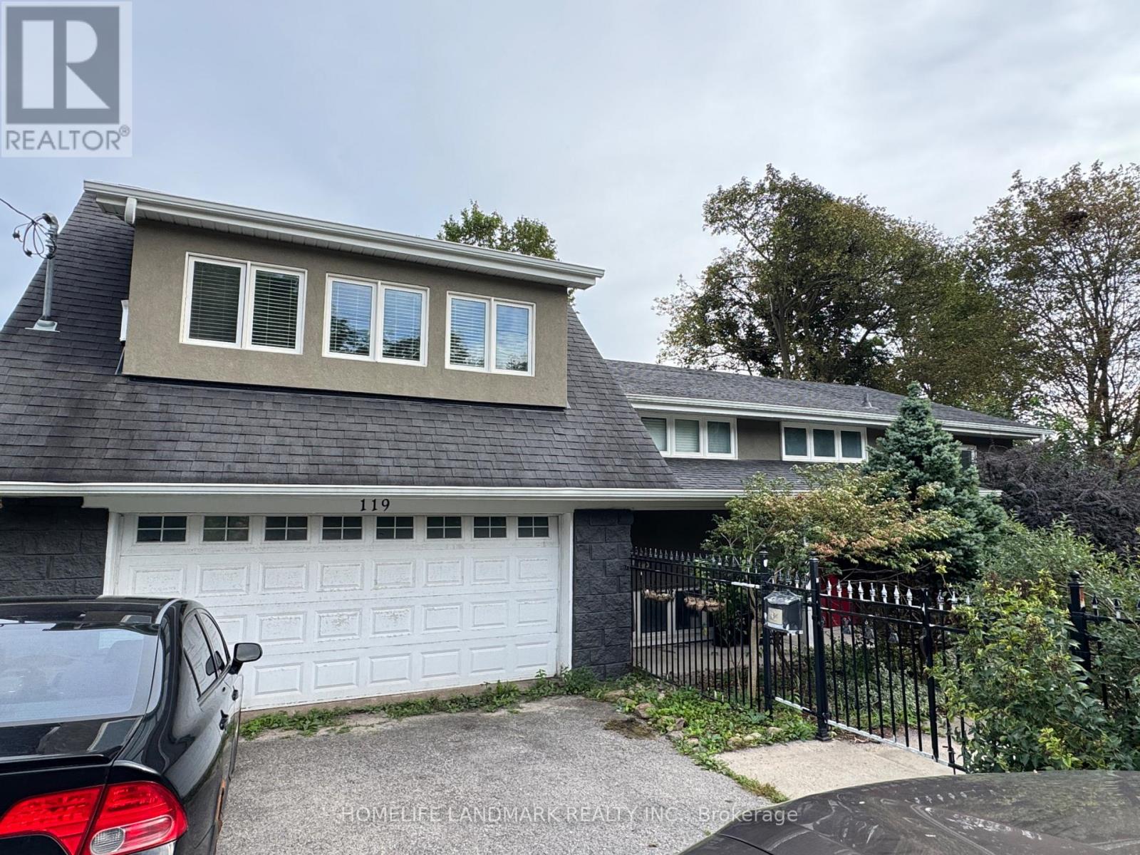 UPPER - 119 BLAKE STREET, Barrie, Ontario