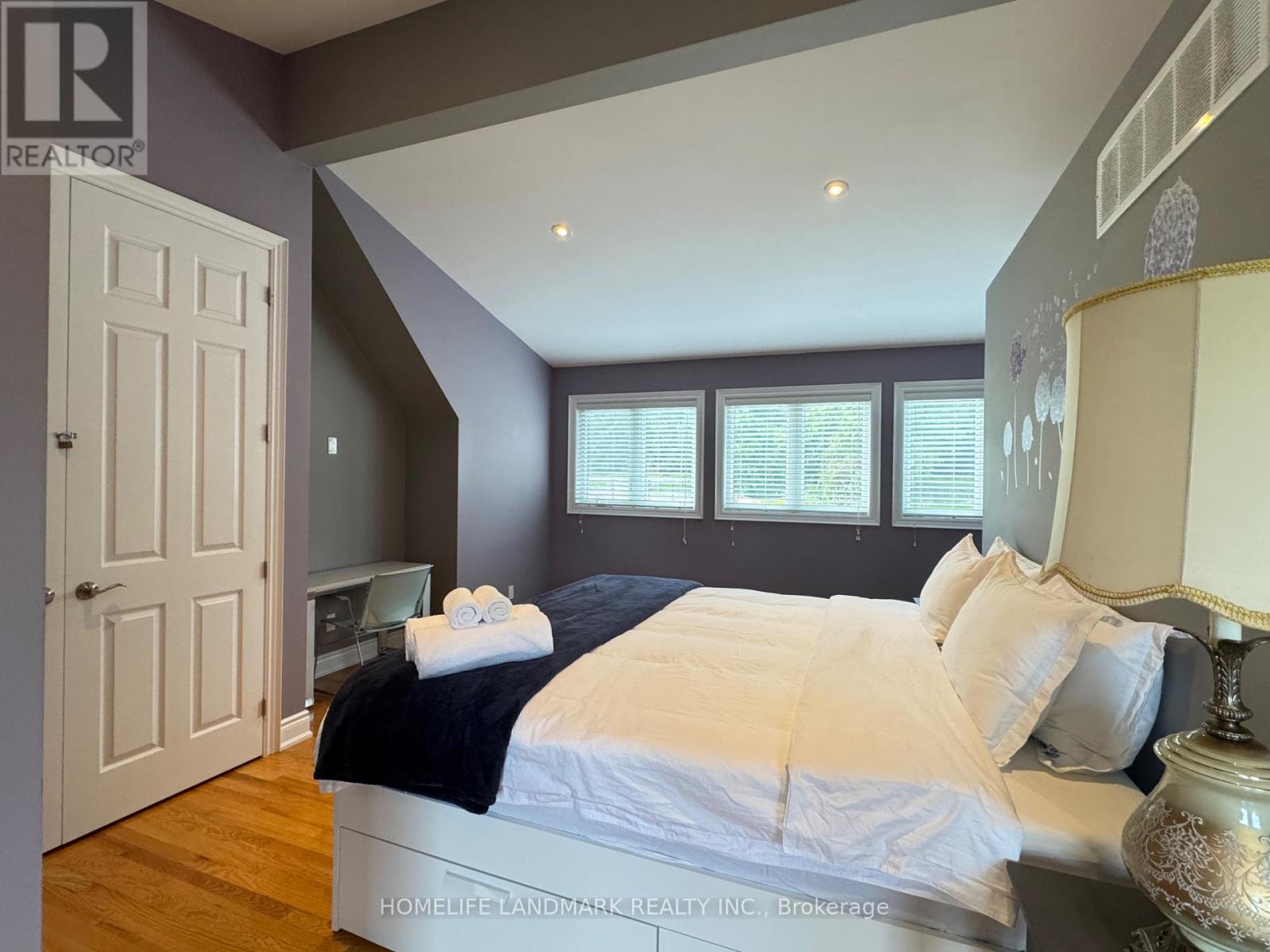 Upper - 119 Blake Street, Barrie, Ontario  L4M 1K2 - Photo 19 - S13751220
