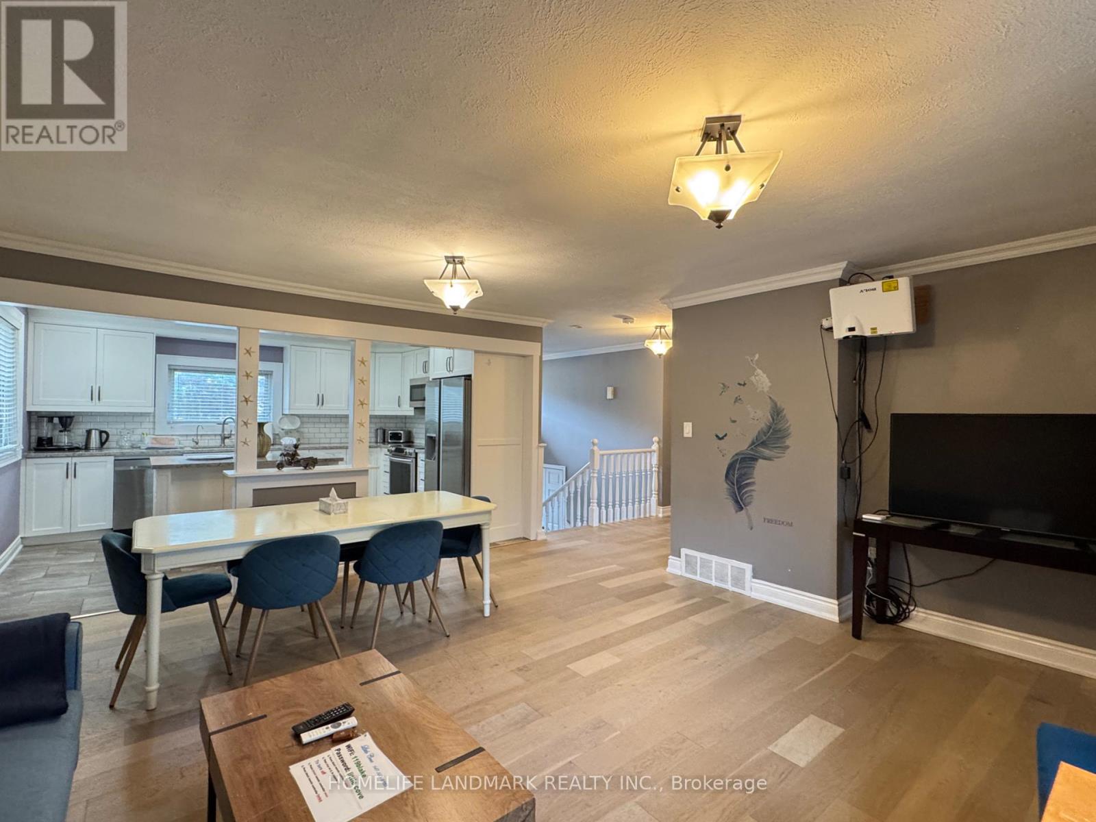 Upper - 119 Blake Street, Barrie, Ontario  L4M 1K2 - Photo 5 - S13751220