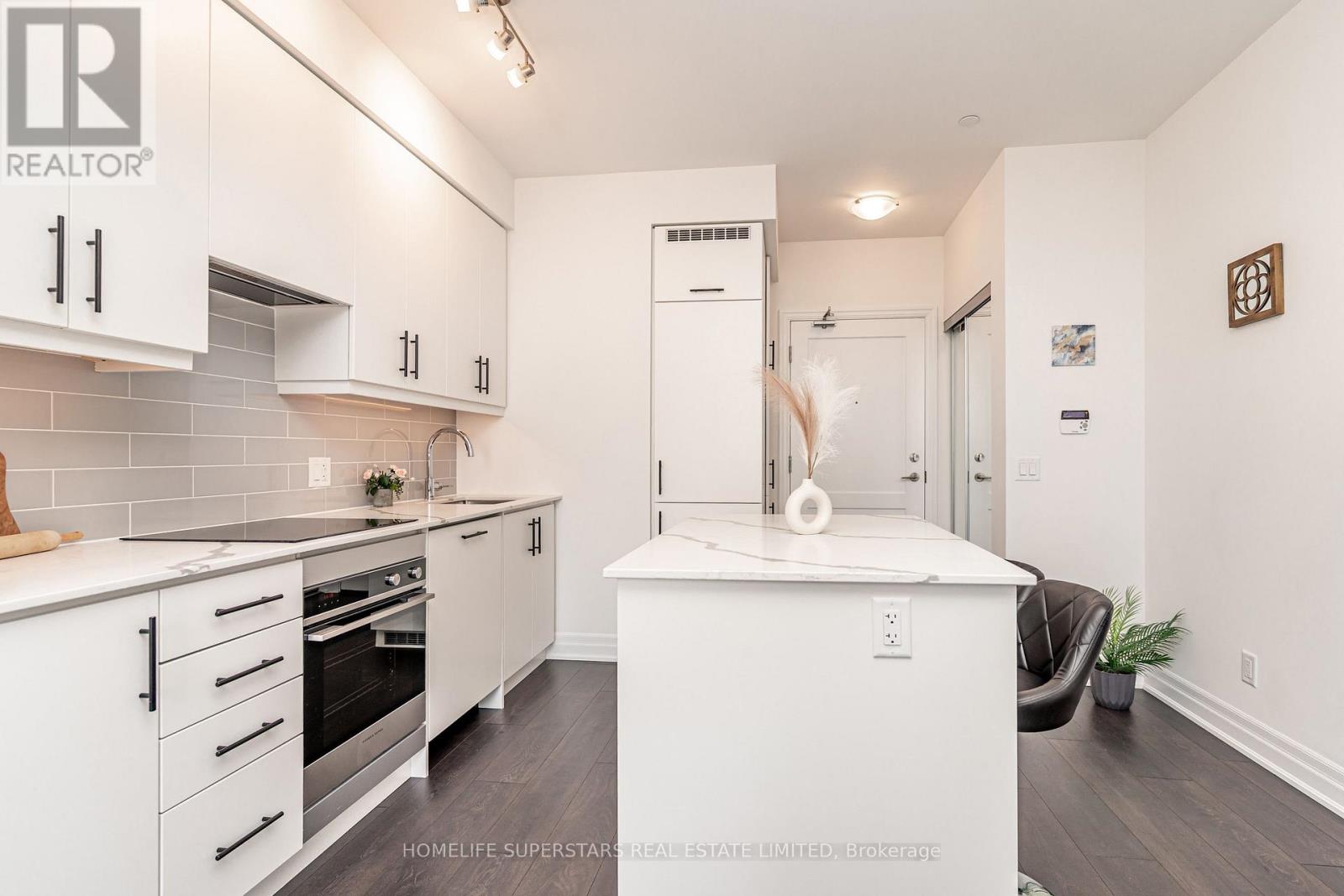 3911 - 30 Elm Drive W, Mississauga, Ontario  L5B 0N6 - Photo 8 - W13751236