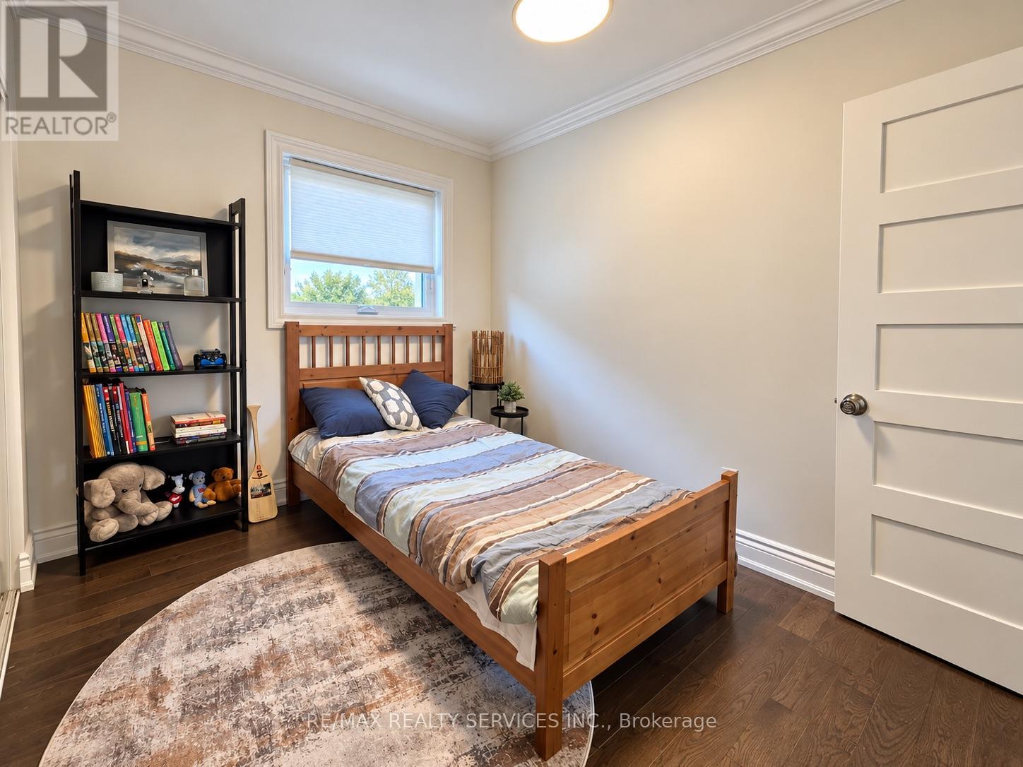 21 Mcintosh Avenue, Toronto, Ontario  M8Y 3E1 - Photo 17 - W13751244