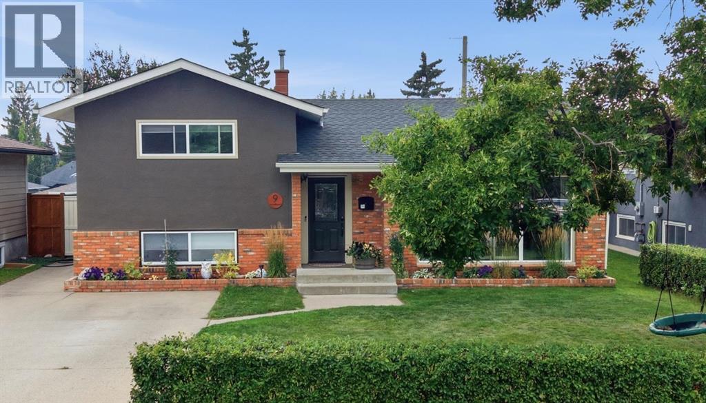 9 Foxwell Road SE, Calgary, Alberta