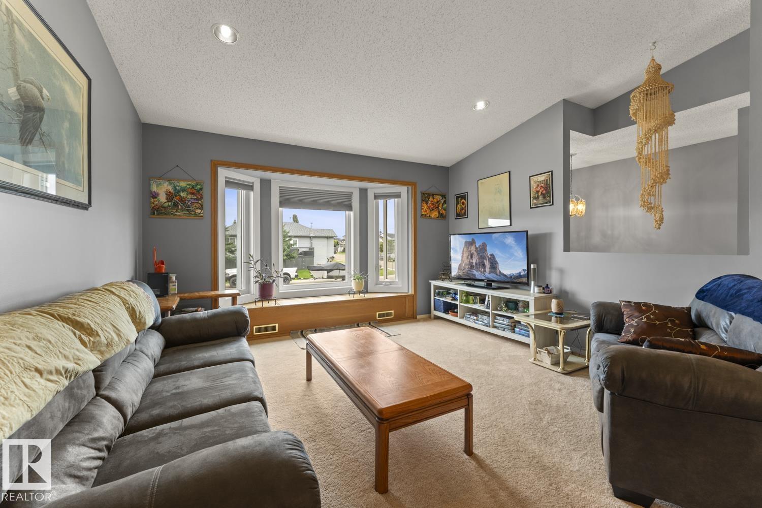2018 5 Av, Cold Lake, Alberta  T9M 1G1 - Photo 3 - E4507475