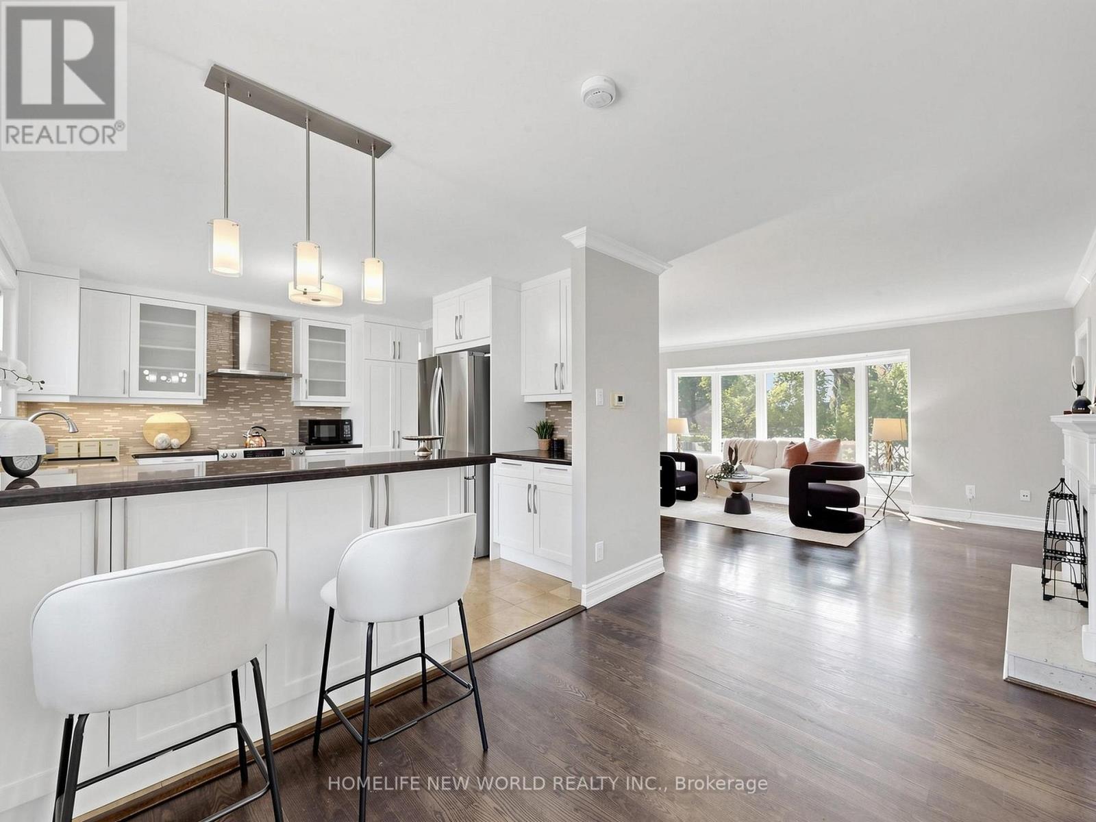 5 ALDERDALE COURT, Toronto, Ontario