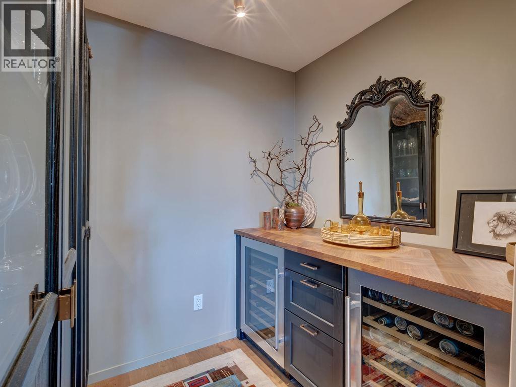 9291 Truman Road, Halfmoon Bay, British Columbia  V7Z 1B5 - Photo 16 - R3162030