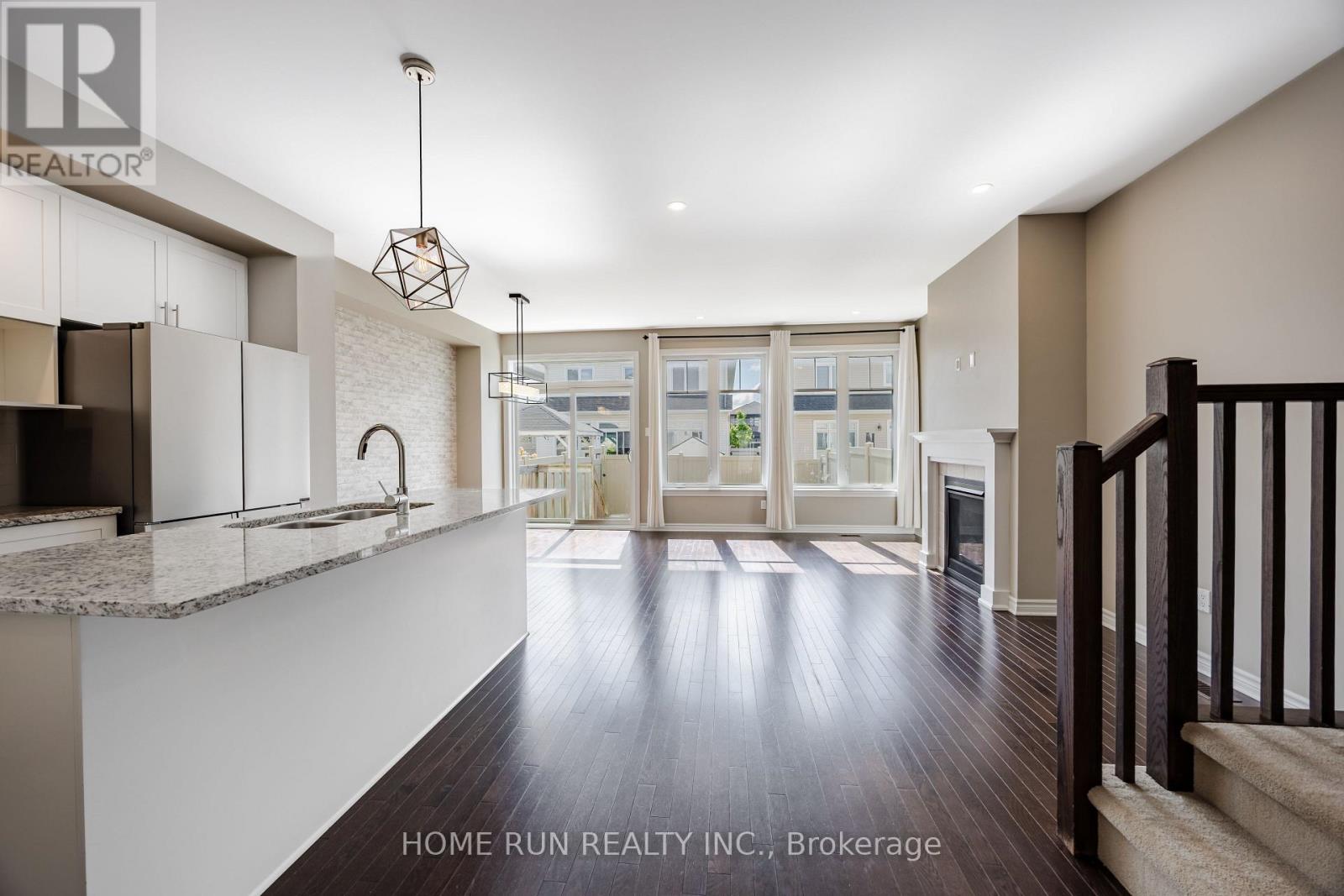 818 Clapham Terrace, Ottawa, Ontario  K2S 2N8 - Photo 5 - X13638964