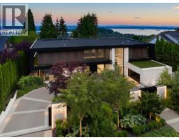 690 KNOCKMAROON ROAD, West Vancouver, British Columbia