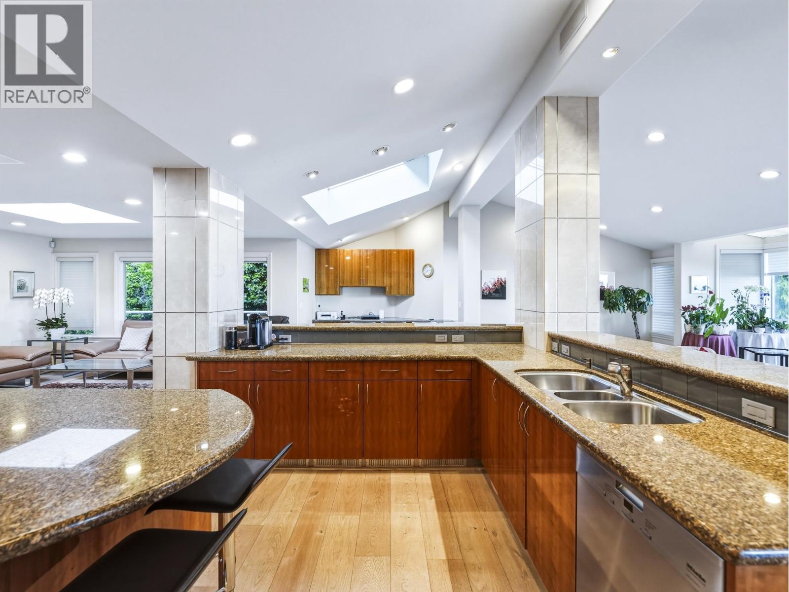 1574 Chartwell Drive, West Vancouver, British Columbia  V7S 2S1 - Photo 30 - R3131261