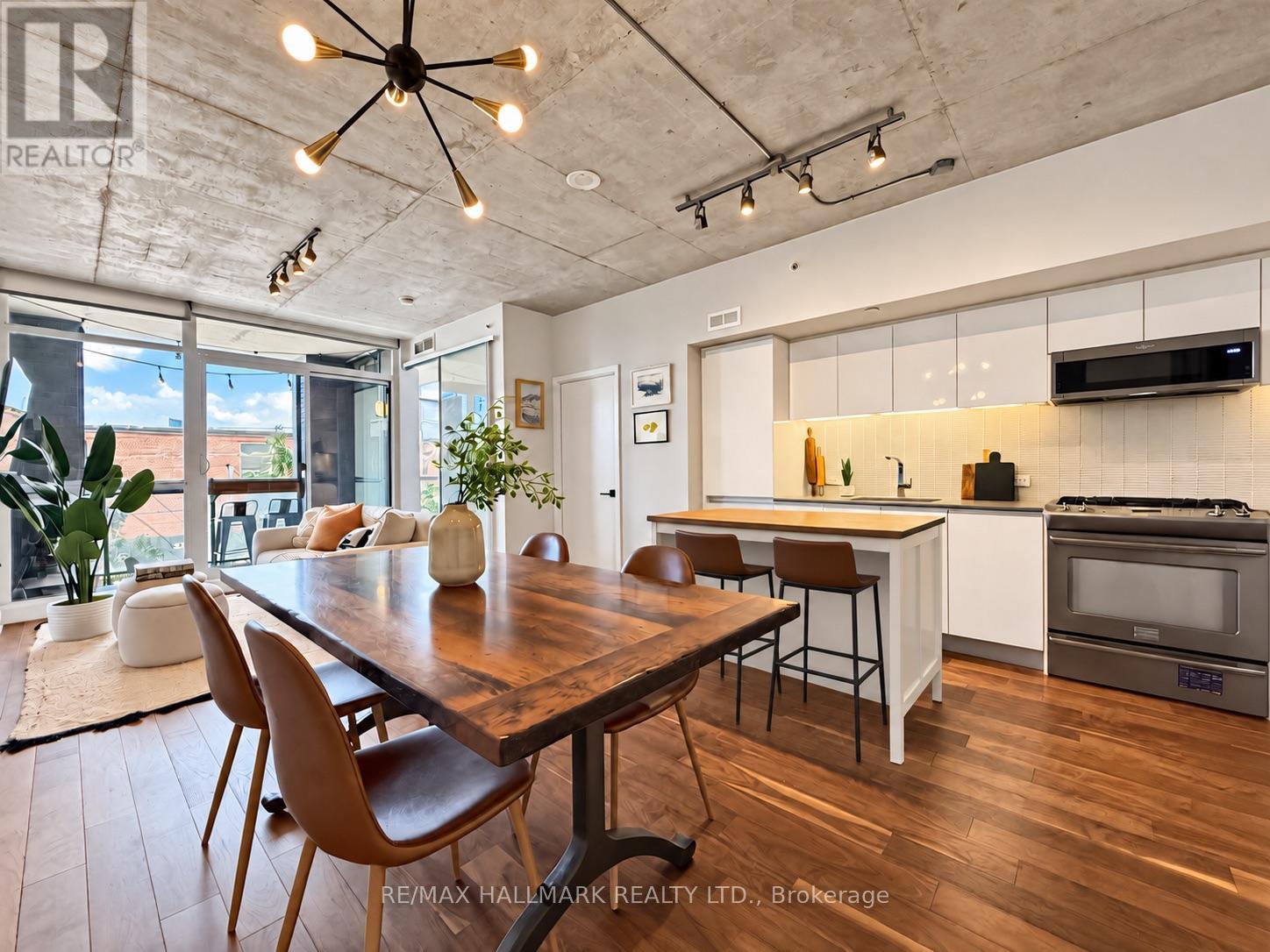 219 - 1190 DUNDAS STREET E, Toronto, Ontario