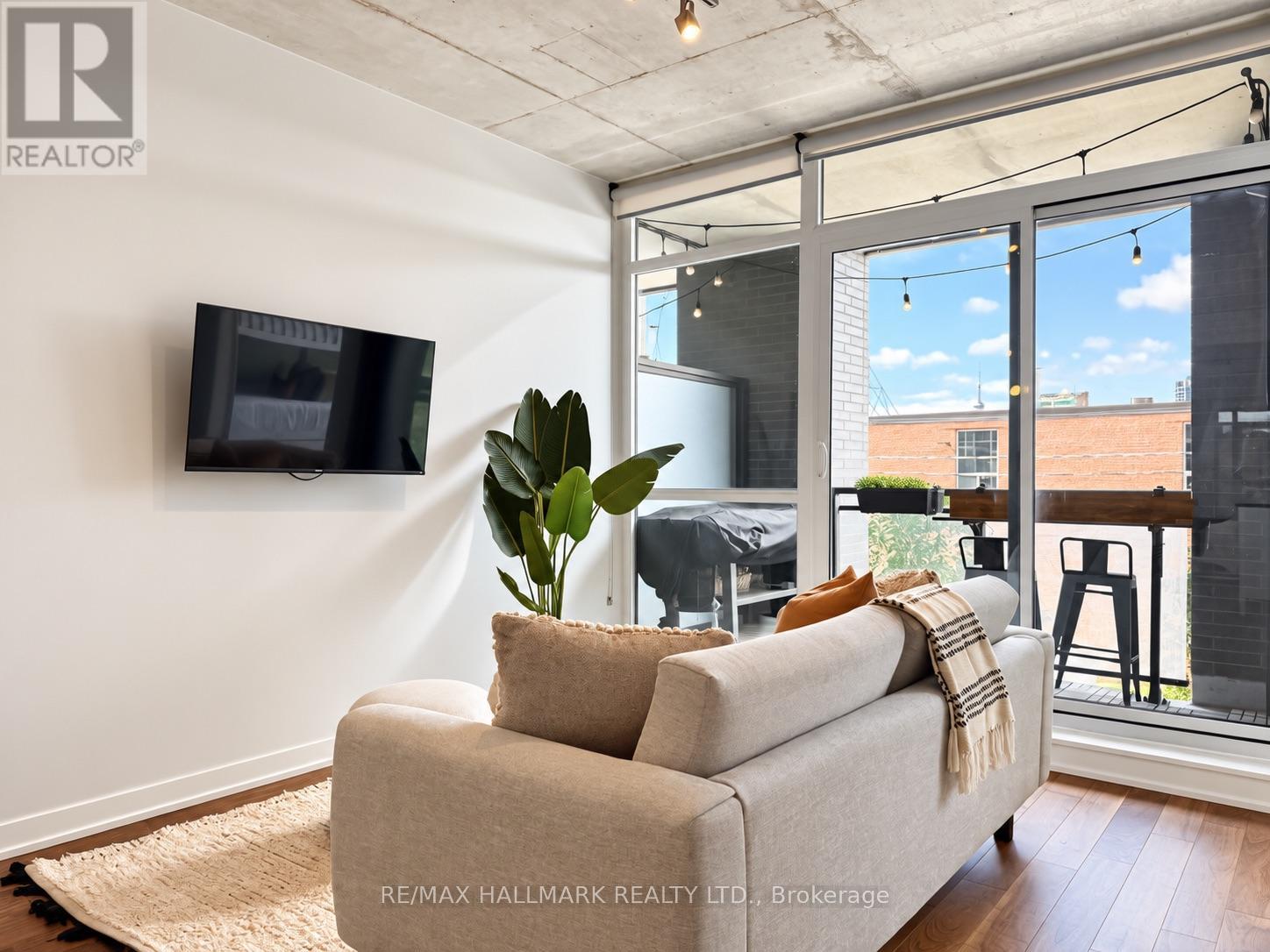 219 - 1190 Dundas Street E, Toronto, Ontario  M4M 0C5 - Photo 12 - E13751300