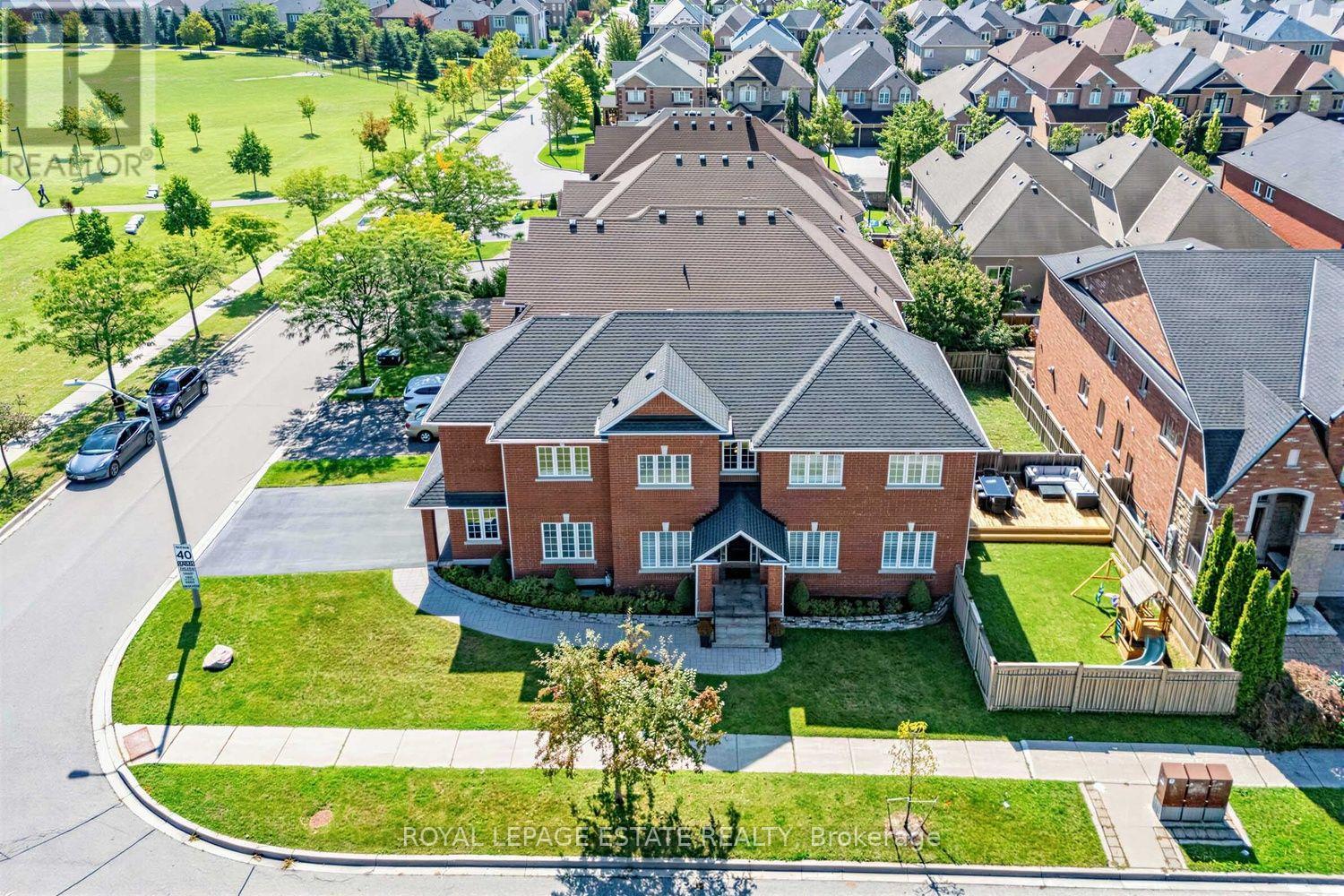 180 Jack Pine Road, Vaughan, Ontario  L6A 0L8 - Photo 3 - N13751280