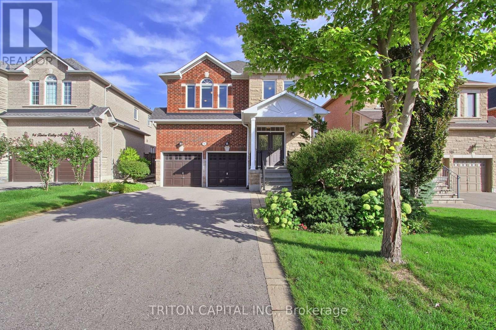96 Timber Valley Avenue, Richmond Hill, Ontario  L4E 4Z9 - Photo 2 - N13751308